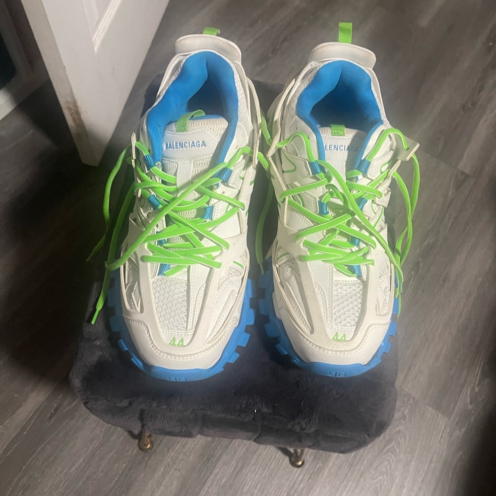 Balenciaga sneakers size 11 men’s - Picture 2 of 4